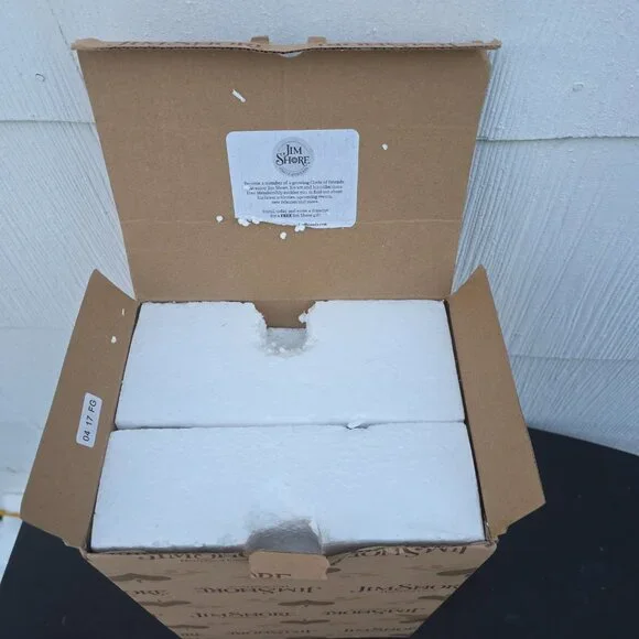 Jim Shore 2017 "White Woodland Winter" Santa , #4058735 Heartwood Creek - Picture 8 of 11